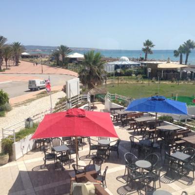 Hôtel 5* Pied Dans l'eau et Titre Foncier à Vendre à Hammamet