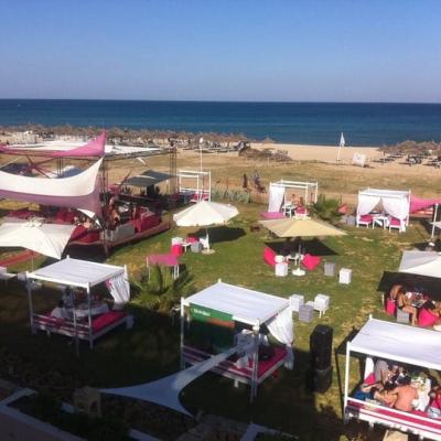 Hôtel 5* Pied Dans l'eau et Titre Foncier à Vendre à Hammamet